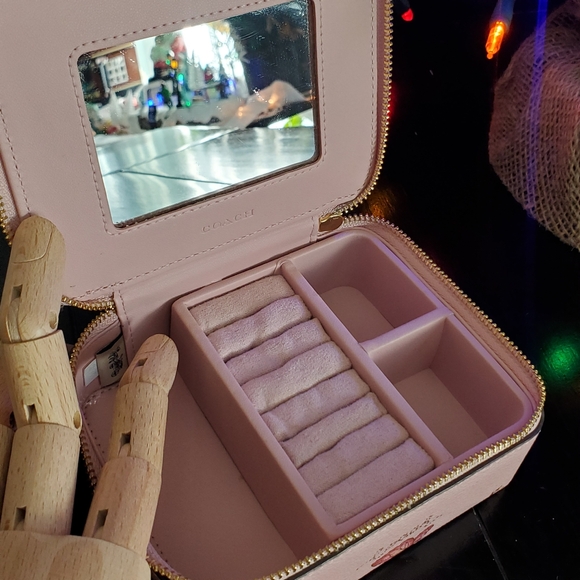 Coach Jewelry Box - Picture 6 of 8
